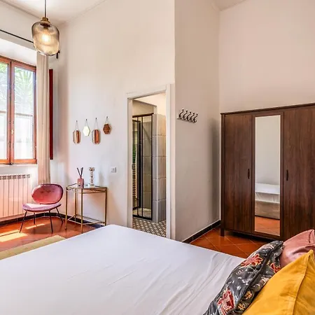 Aweshomeitaly - Tower Guest house *